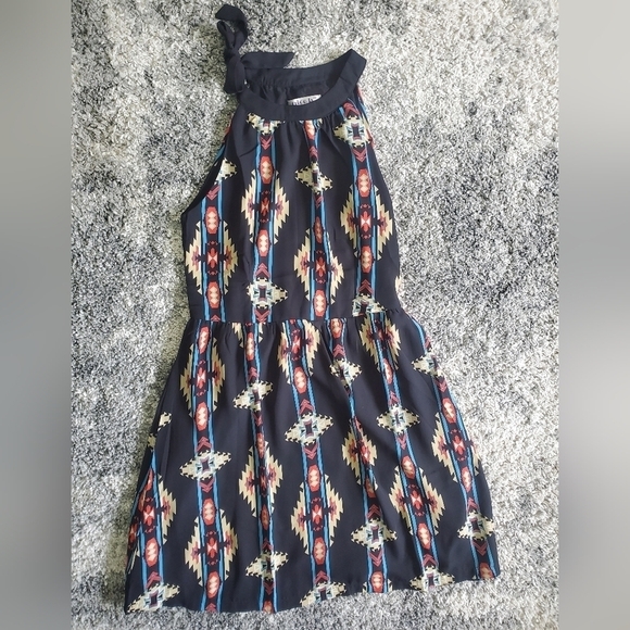 Bundle Only: Nicola Aztec print chiffon Flattering Flowy Midi women’s dress Sz M - Picture 1 of 13